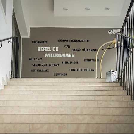 Hotel Maxim Ланґенфельд Екстер'єр фото